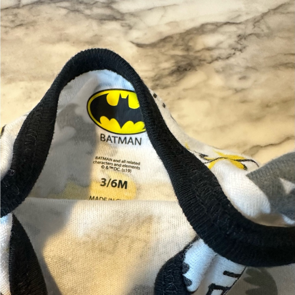 Two for One Bundle Pre-Loved Batman & Robin Onesie - Picture 2 of 4